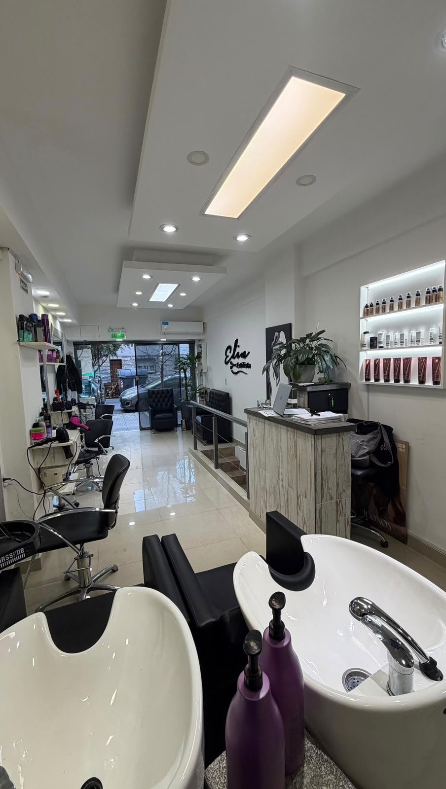 Interior de nuestra peluquería 2